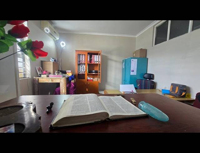 INDUSTRIAL FOR SALE IN BEACONVALE